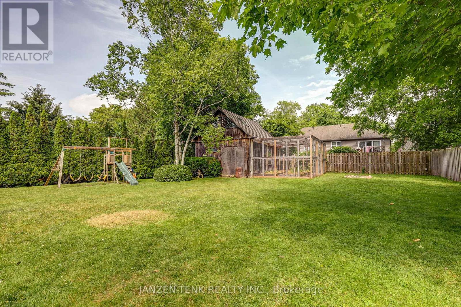 17 St Andrew Street, Aylmer, Ontario  N5H 2M9 - Photo 5 - X13443716