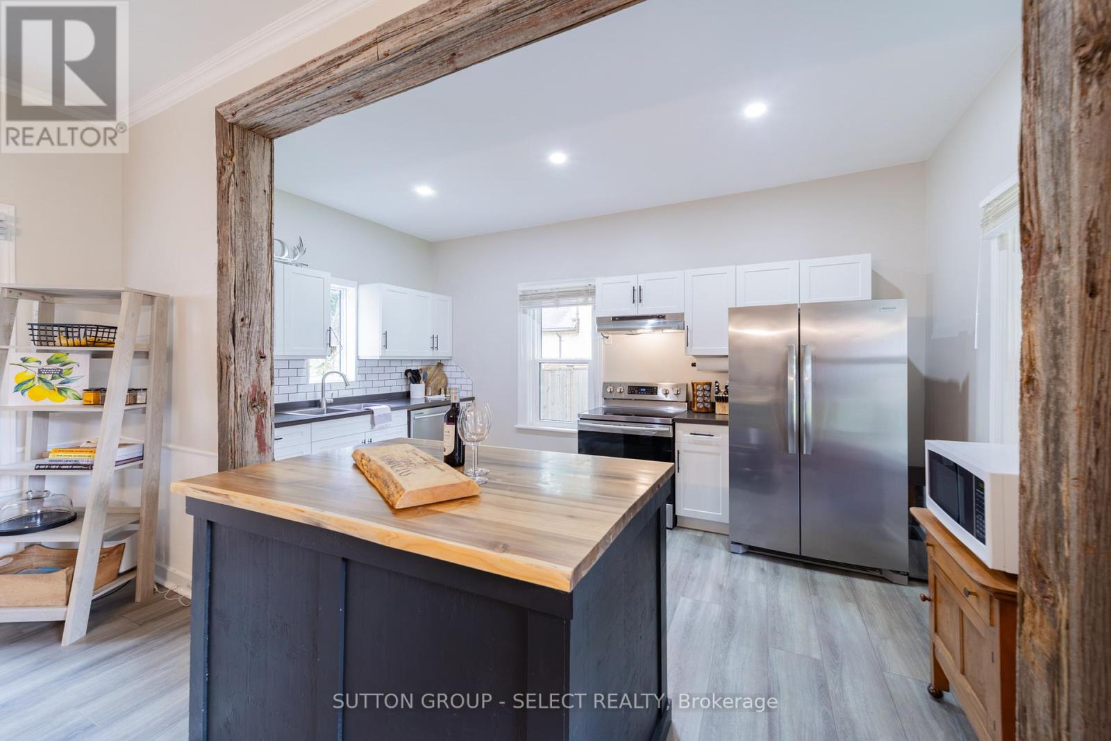 245 Rapley Street, Strathroy-Caradoc, Ontario  N7G 3E5 - Photo 10 - X13443720