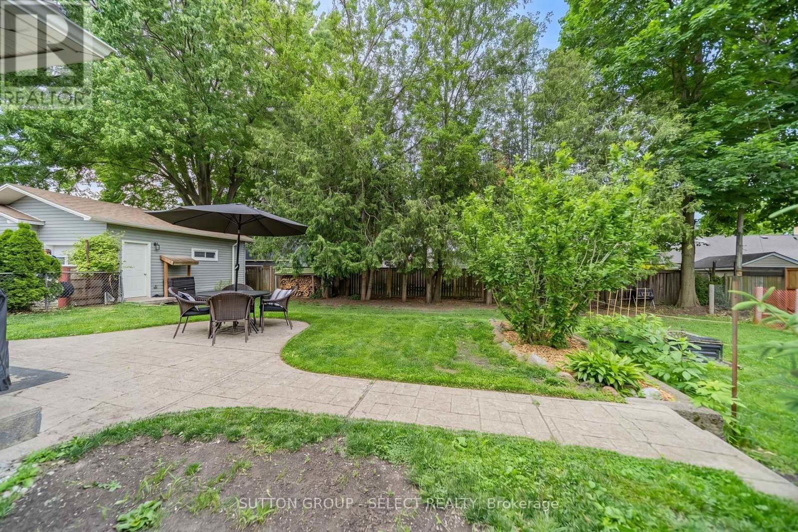 245 Rapley Street, Strathroy-Caradoc, Ontario  N7G 3E5 - Photo 27 - X13443720