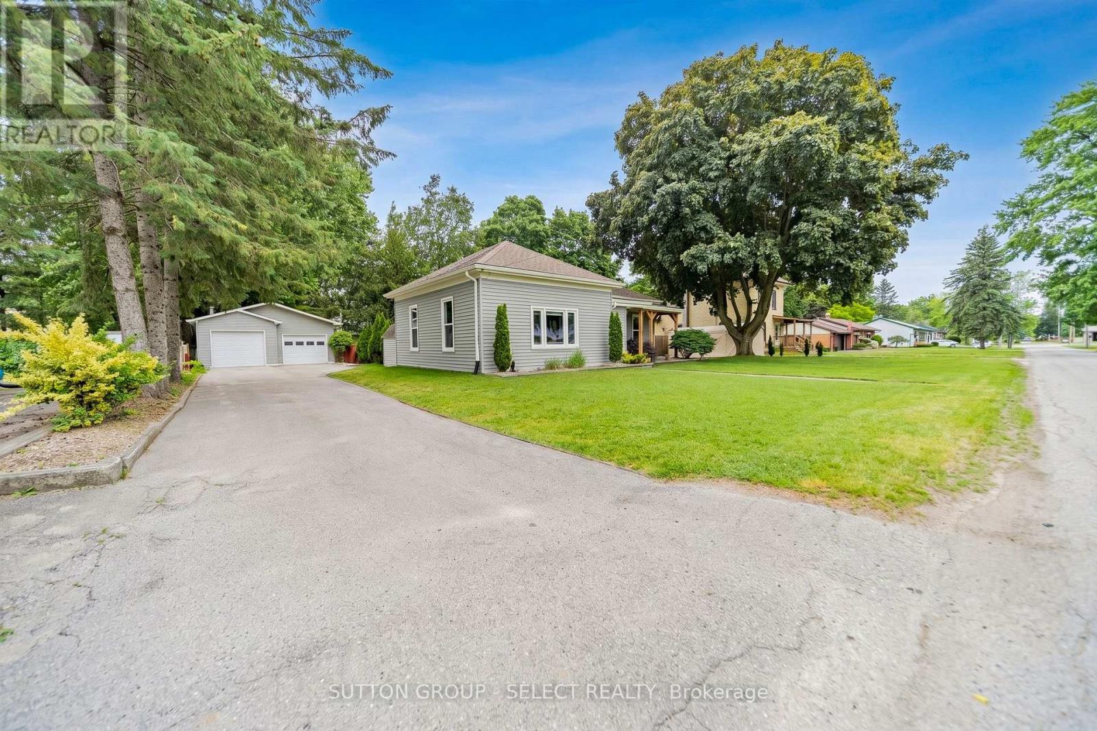 245 Rapley Street, Strathroy-Caradoc, Ontario  N7G 3E5 - Photo 30 - X13443720