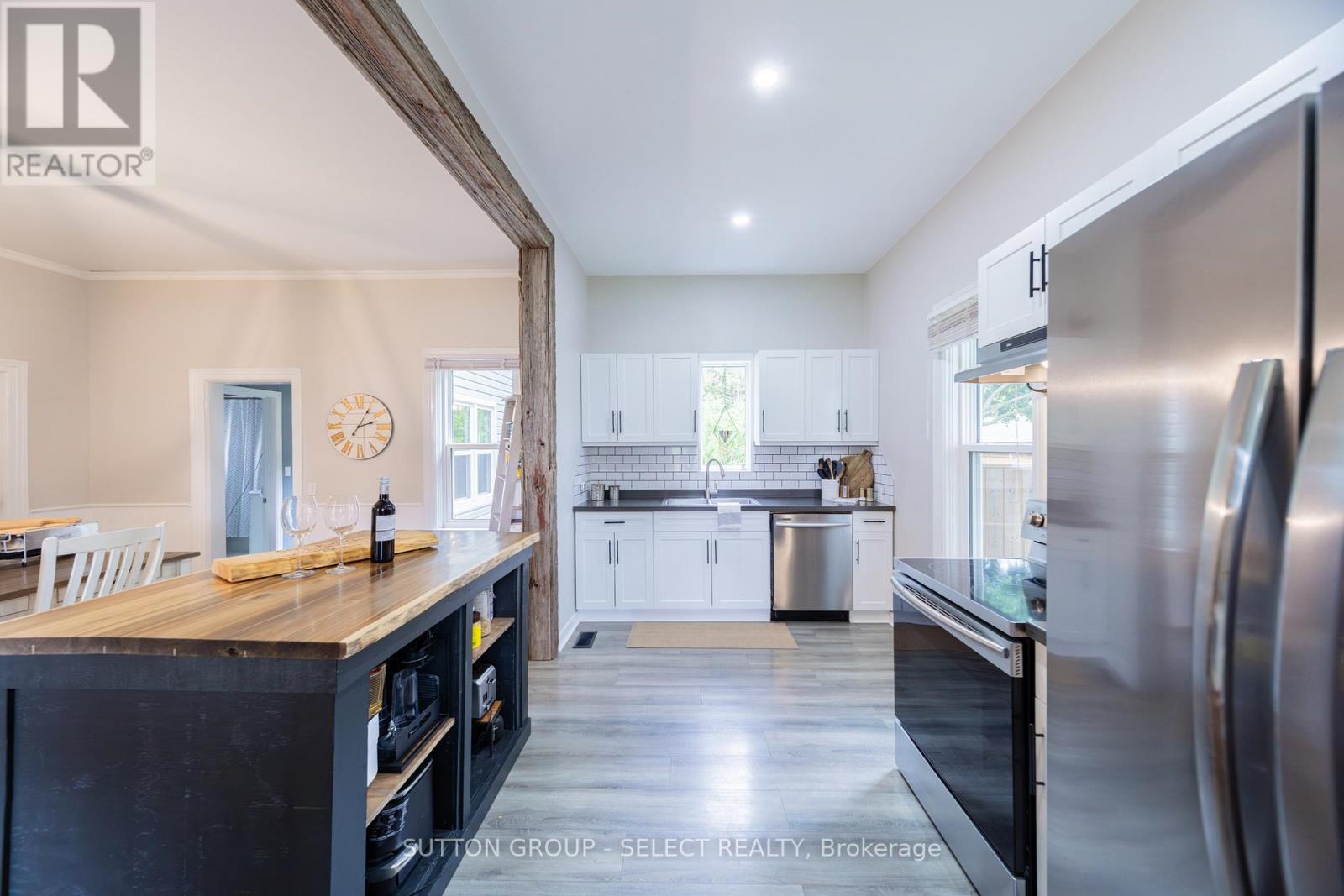 245 Rapley Street, Strathroy-Caradoc, Ontario  N7G 3E5 - Photo 9 - X13443720