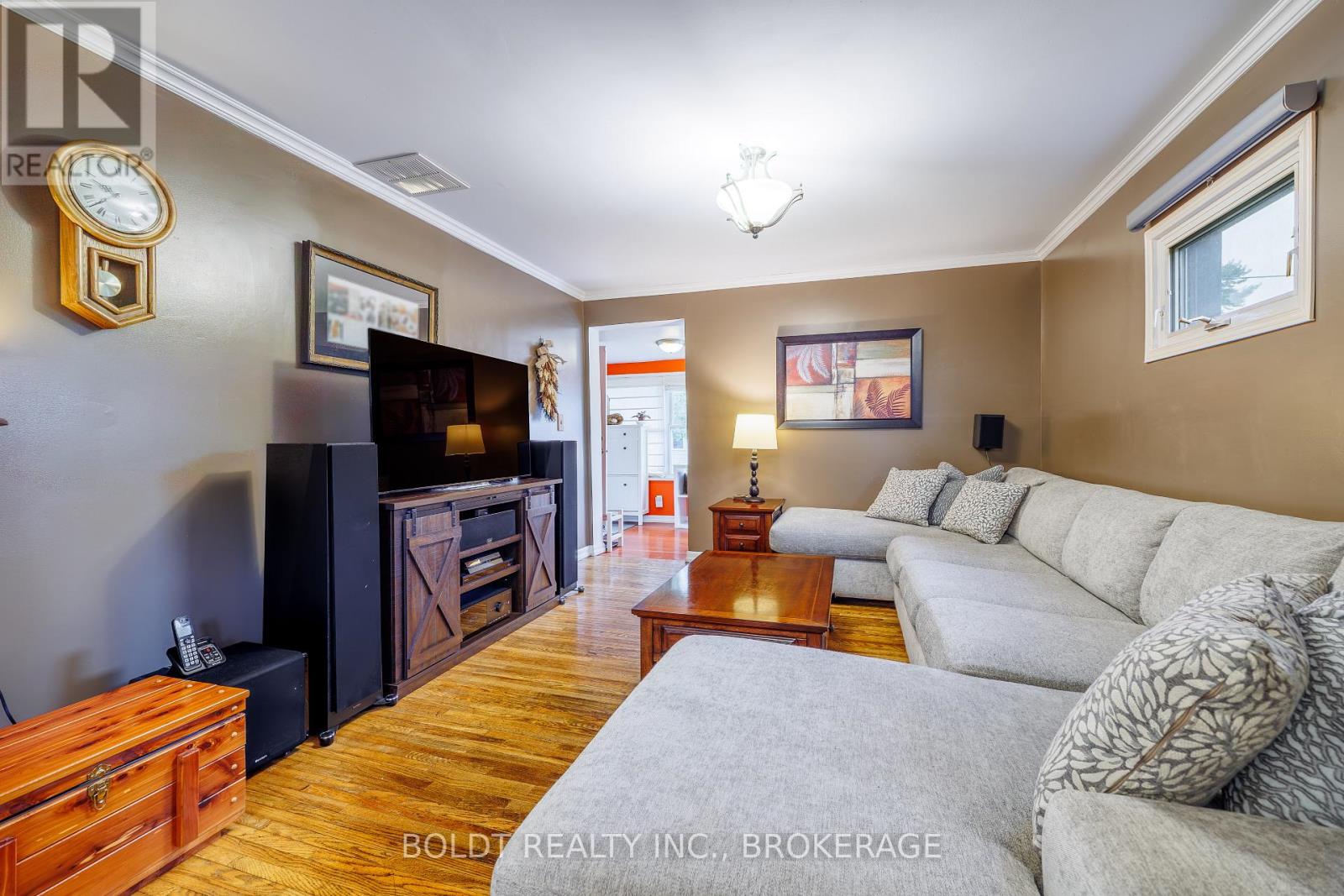 23 Torrance Street, Fort Erie, Ontario  L2A 4C3 - Photo 9 - X13443586