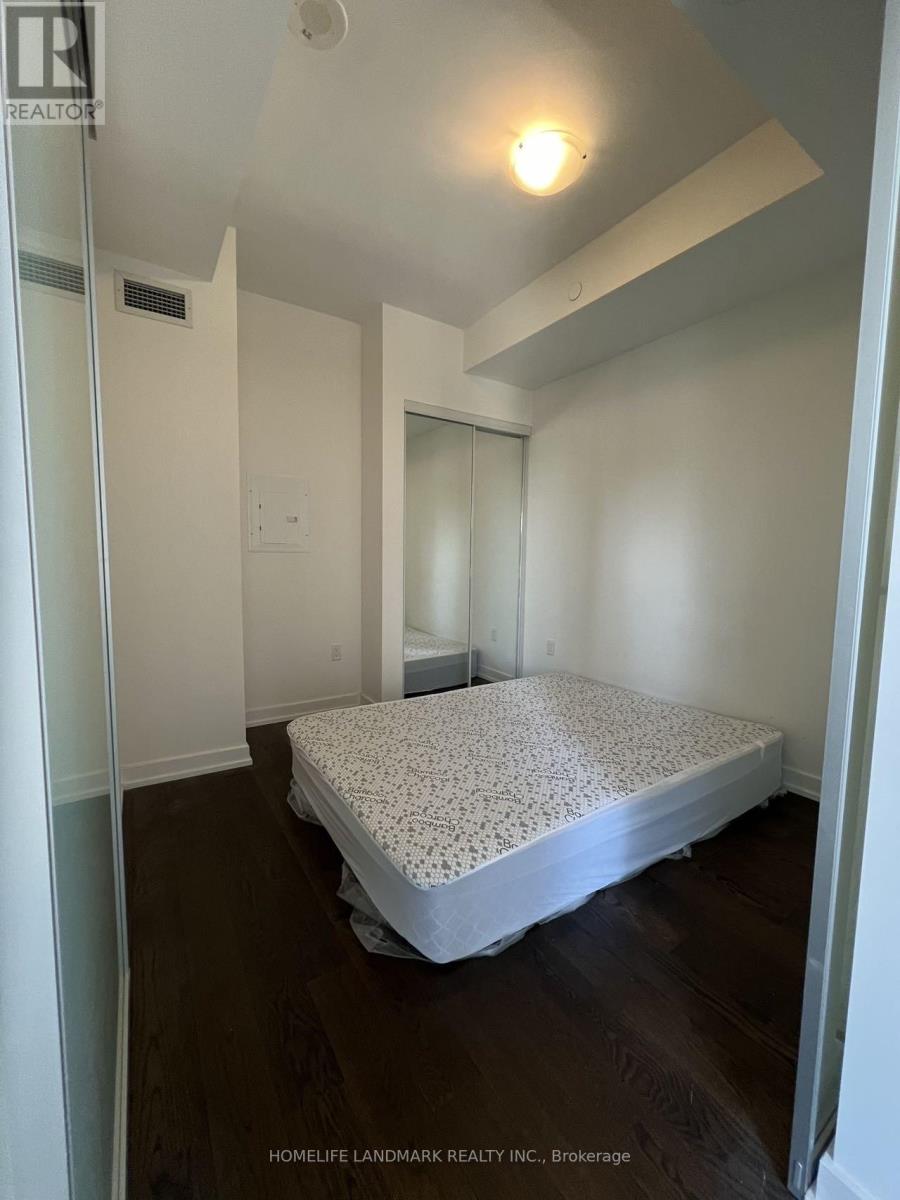 704 - 1 Yorkville Avenue, Toronto, Ontario  M4W 1L1 - Photo 10 - C13443554