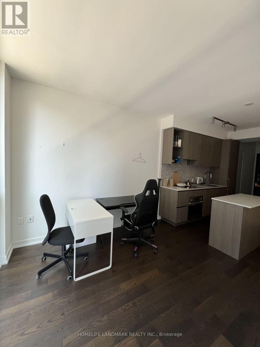 704 - 1 Yorkville Avenue, Toronto, Ontario  M4W 1L1 - Photo 9 - C13443554