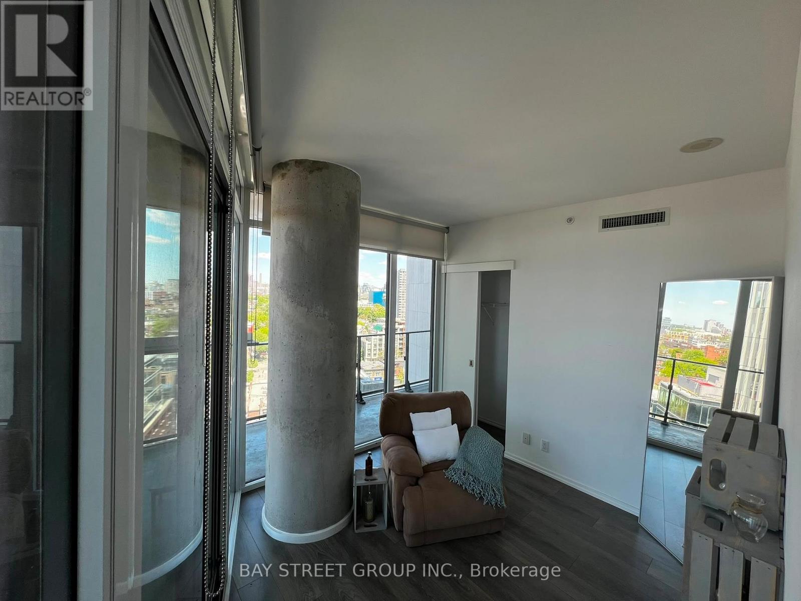 1202 - 125 Peter Street, Toronto, Ontario  M5V 0M2 - Photo 11 - C13443558