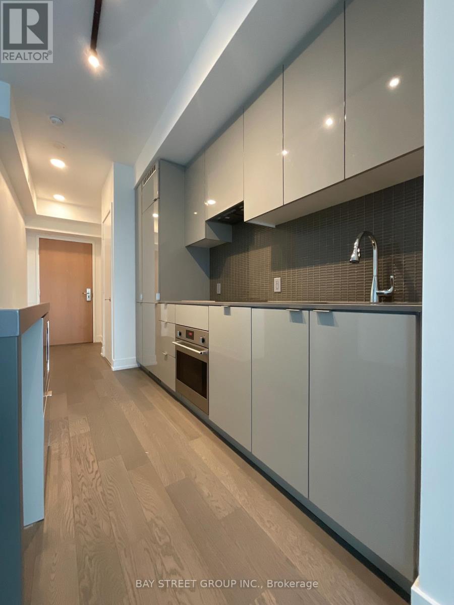 5213 - 7 Grenville Street, Toronto, Ontario  M4Y 1X3 - Photo 5 - C13443604