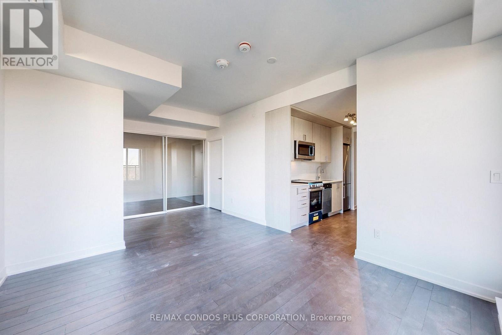 610 - 1 Cardiff Street, Toronto, Ontario  M4P 0G2 - Photo 6 - C13443700