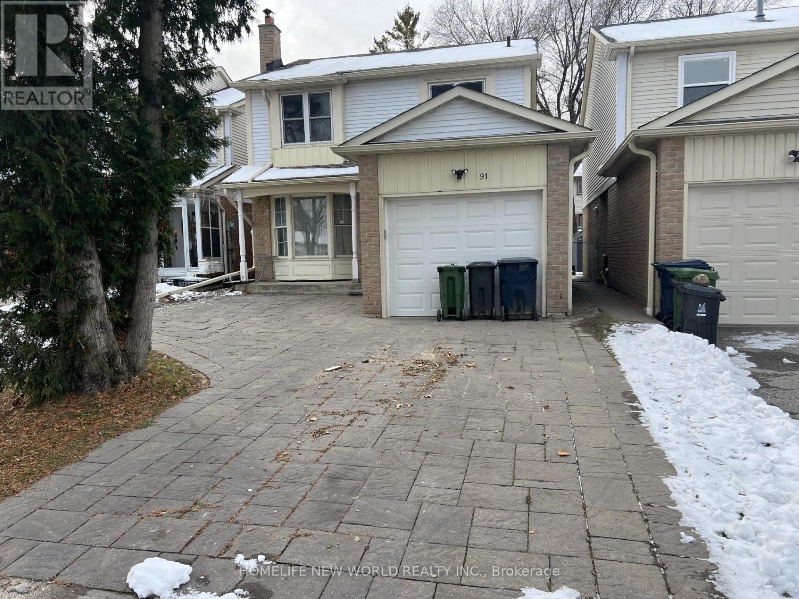 91 CAMPANIA CRESCENT