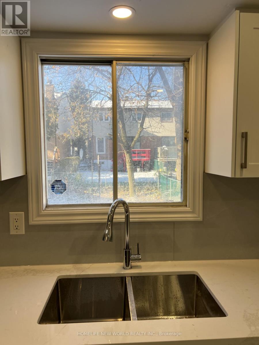 91 Campania Crescent, Toronto, Ontario  M1V 2E8 - Photo 21 - E13443568
