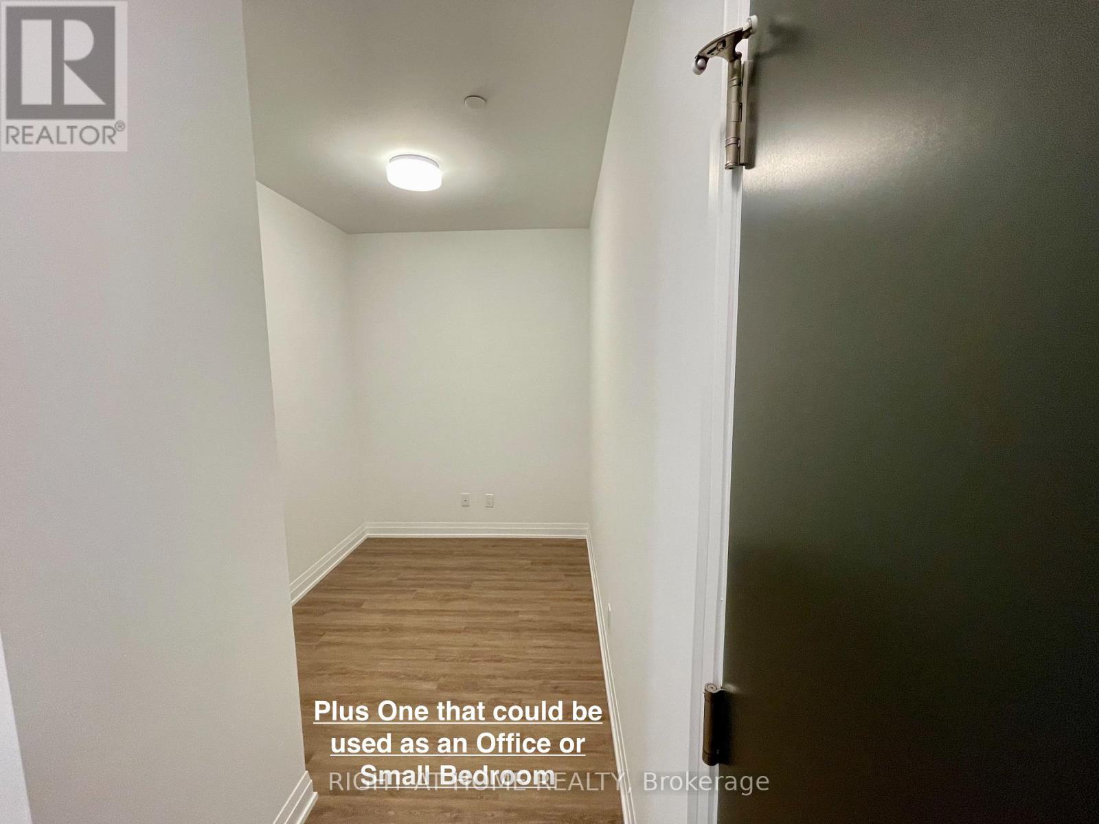 518 - 286 Main Street, Toronto, Ontario  M4C 0B3 - Photo 28 - E13443678