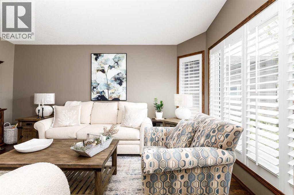 23 Oxley Close, Red Deer, Alberta  T4P 0B8 - Photo 4 - A2316231