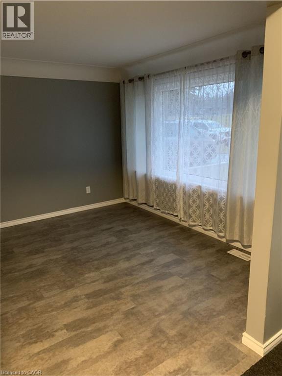 19 Hamel Avenue, Kitchener, Ontario  N2K 1M6 - Photo 3 - 40839596