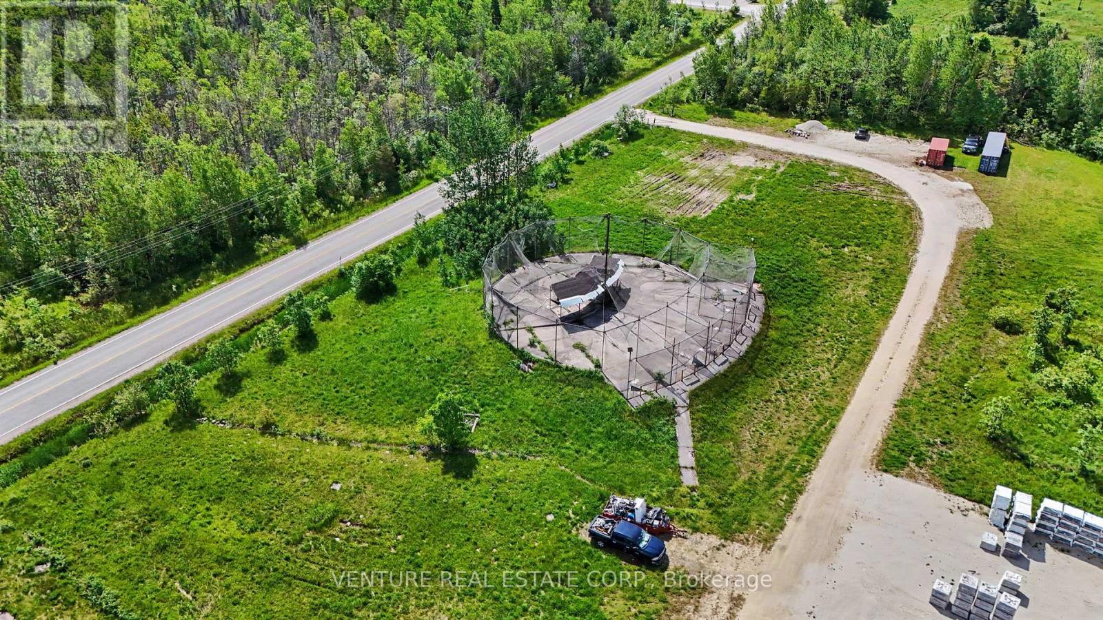10 Toner Street, Collingwood, Ontario  L9Y 3Z7 - Photo 3 - S13443662