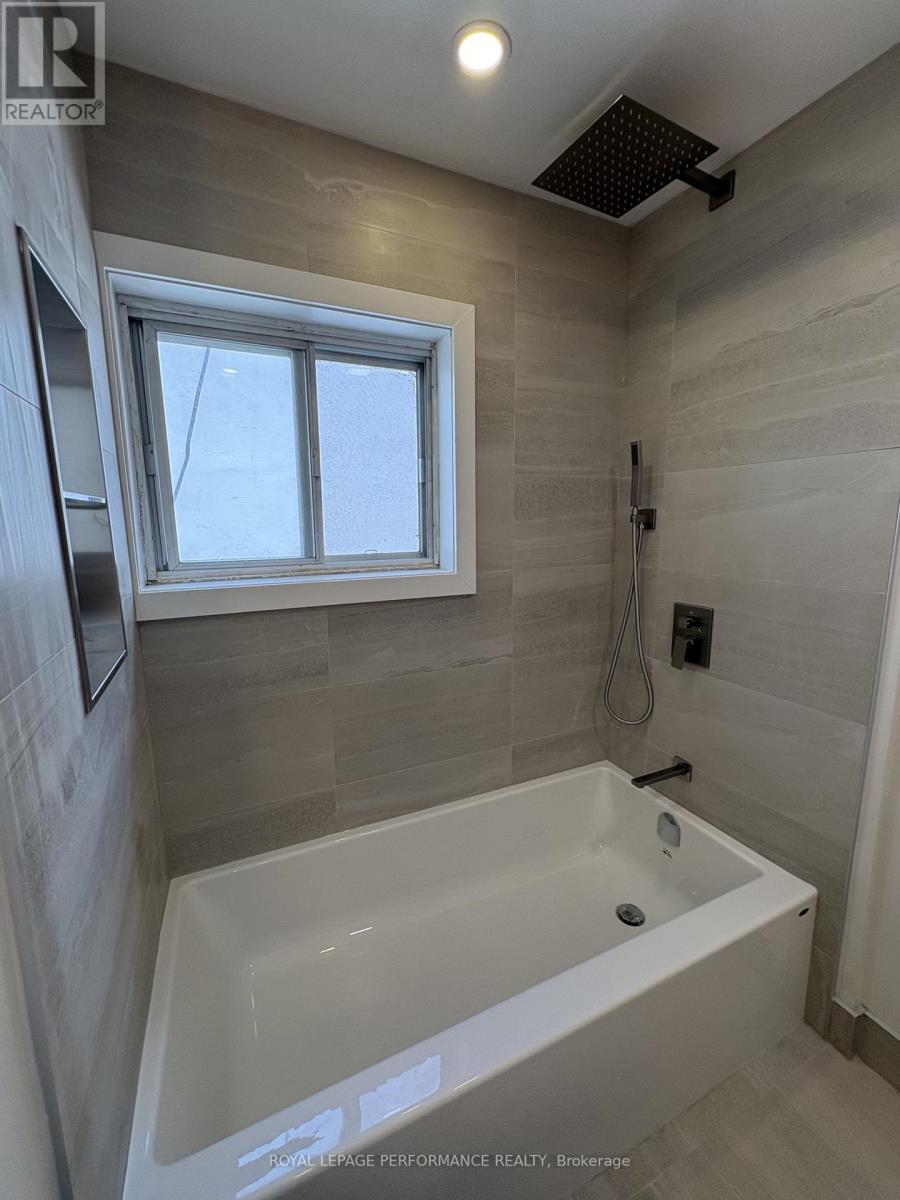 C - 721 Cooper Street, Ottawa, Ontario  K1R 5J5 - Photo 14 - X12983858