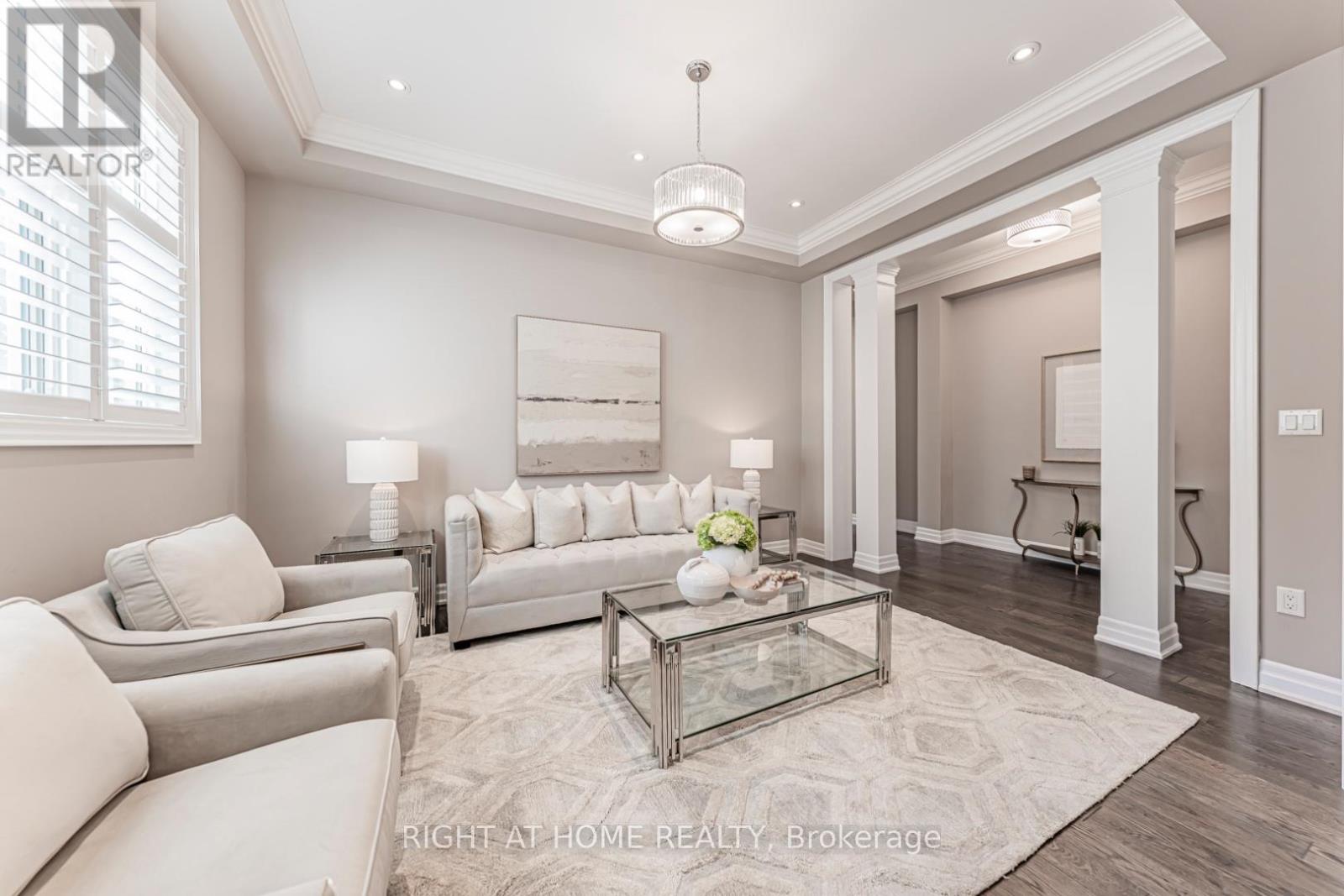 222 Mcwilliams Crescent, Oakville, Ontario  L6M 0W5 - Photo 9 - W13443600