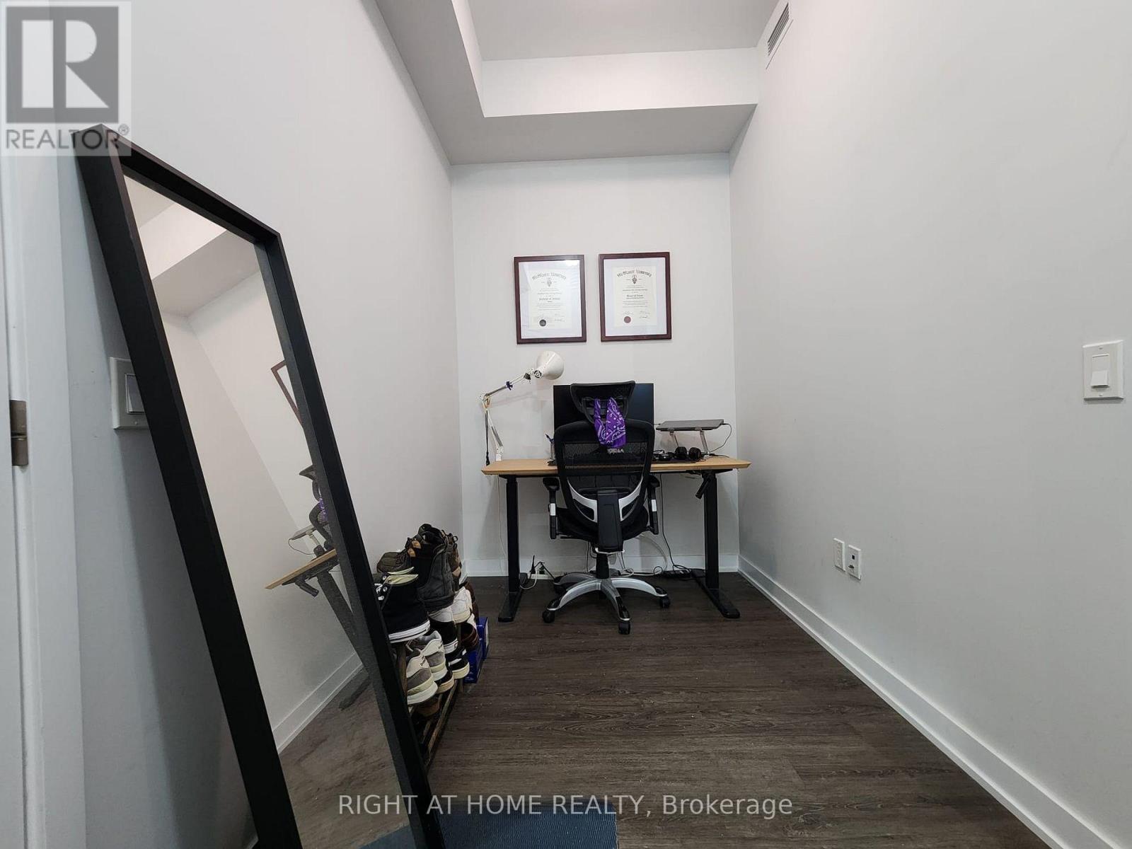 618 - 4055 Parkside Village Drive, Mississauga, Ontario  L5B 0K8 - Photo 9 - W13443674