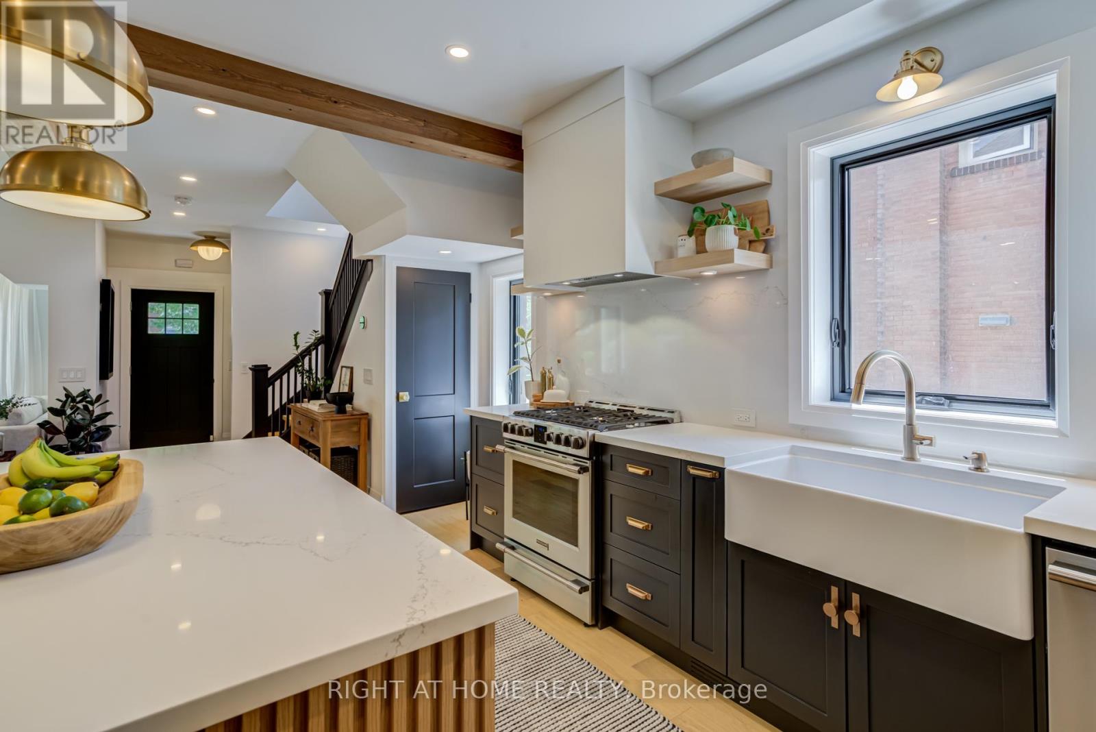 26 Craig Street, Brampton, Ontario  L6Y 1J1 - Photo 10 - W13443704