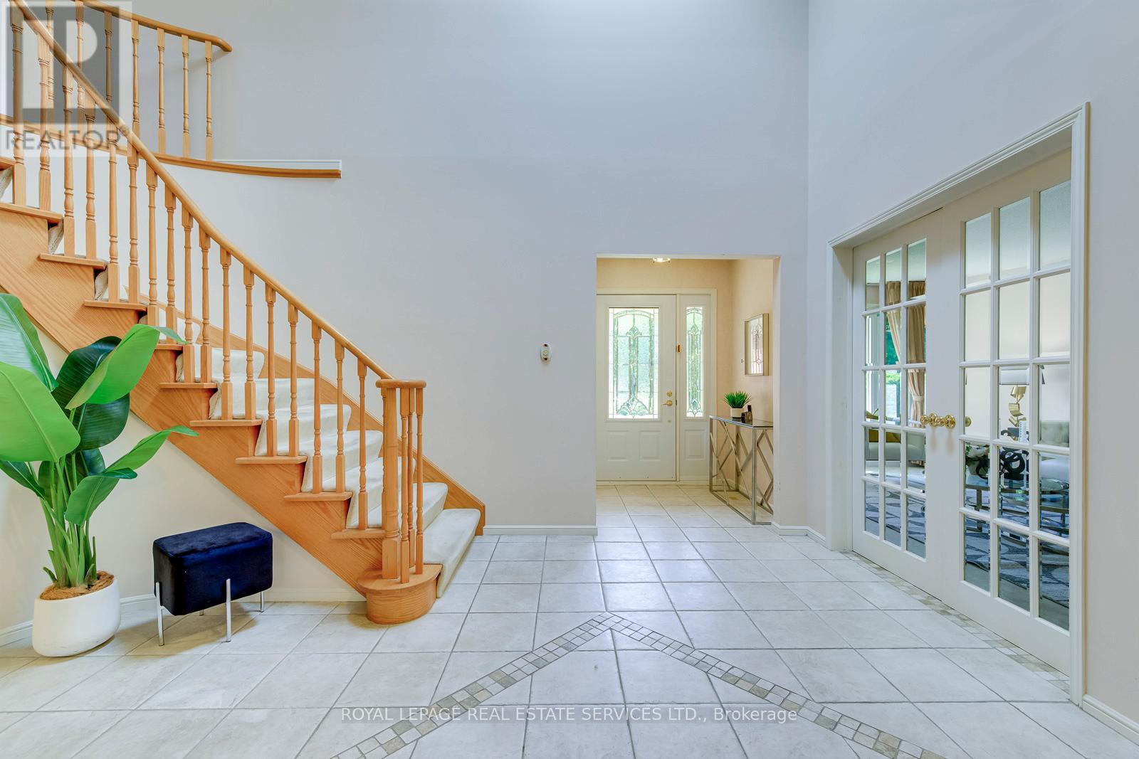 500 Woodview Road, Burlington, Ontario  L7N 3P9 - Photo 6 - W13443706