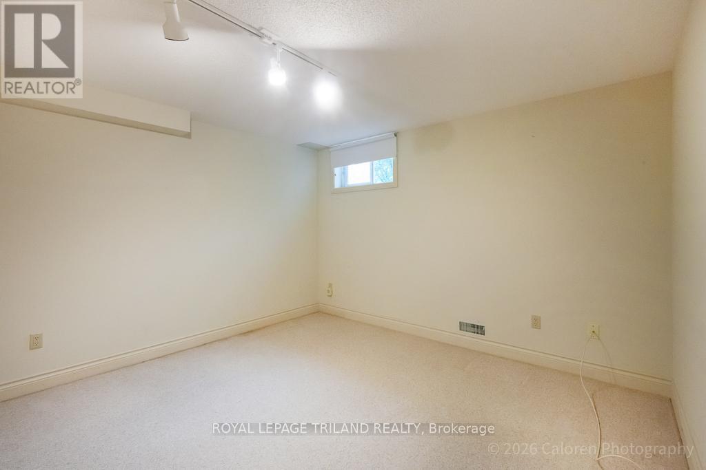24 - 1040 Riverside Drive, London North, Ontario  N6H 5N4 - Photo 38 - X13443796