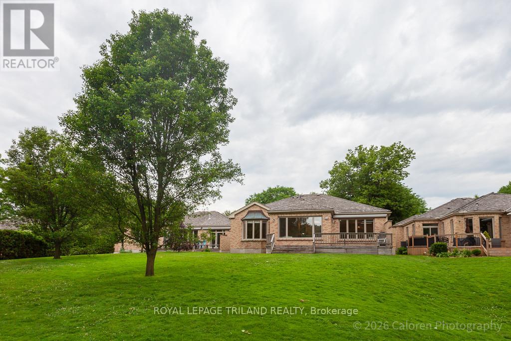 24 - 1040 Riverside Drive, London North, Ontario  N6H 5N4 - Photo 5 - X13443796