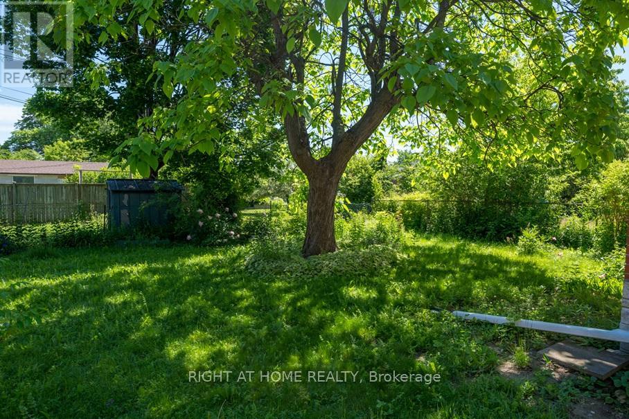 6 Bellvare Crescent, Toronto, Ontario  M1R 2M9 - Photo 30 - E12968452