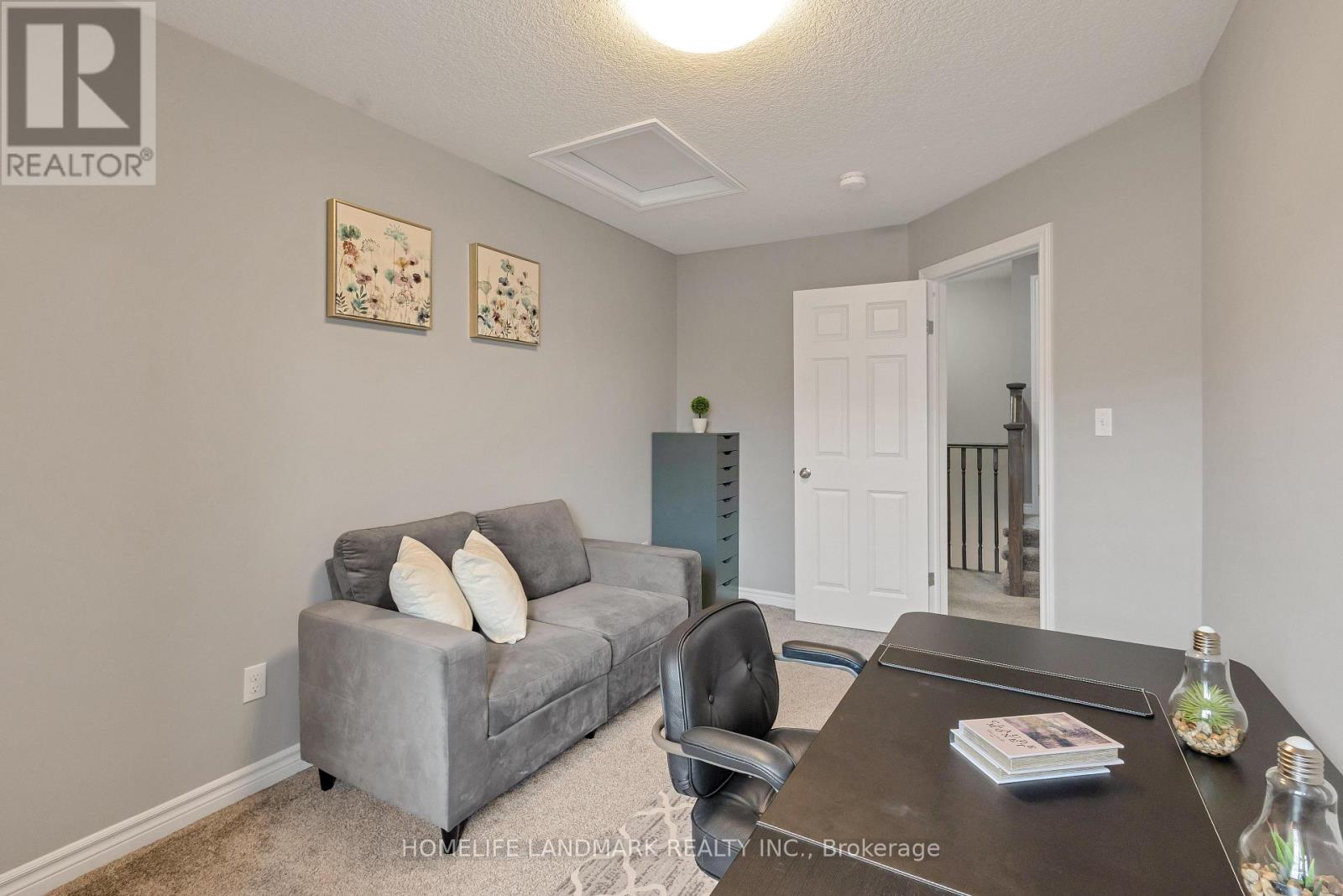 256 Falconridge Drive, Kitchener, Ontario N2K 0C5 - Photo 19 - X13443556
