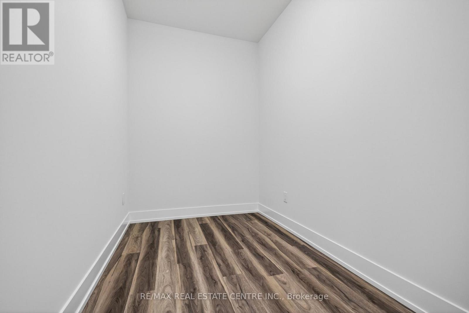 205 - 1100 Lackner Place, Kitchener, Ontario N2A 3R2 - Photo 7 - X13443620