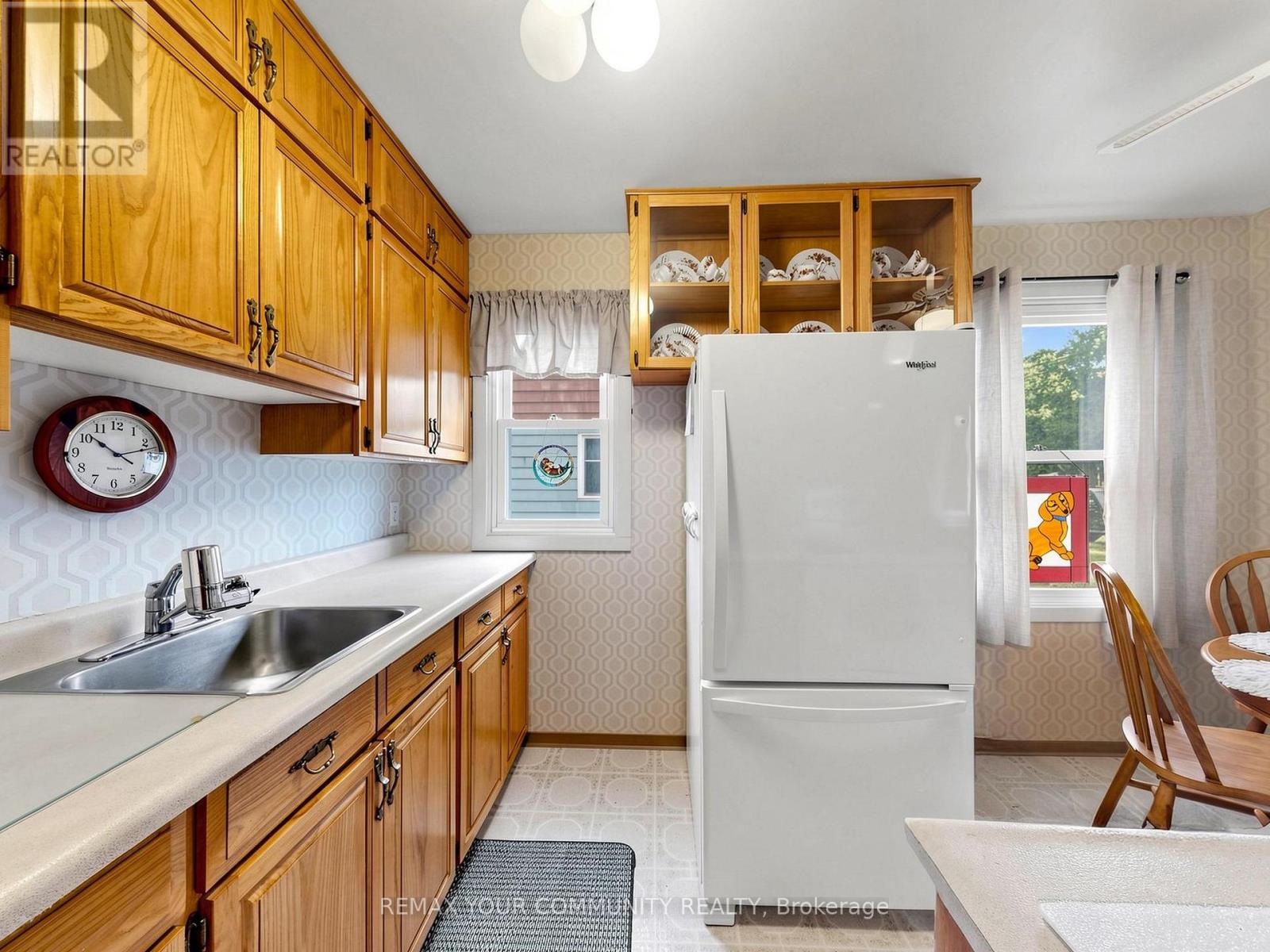 17 Colborne Street E, Kawartha Lakes, Ontario  K9V 1K2 - Photo 13 - X13443624