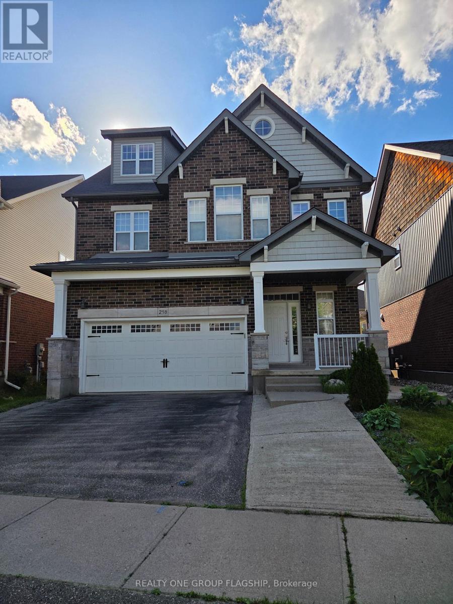 Main - Upper Floors - 218 Tremaine Crescent, Kitchener, Ontario  N2A 4L9 - Photo 2 - X13443714