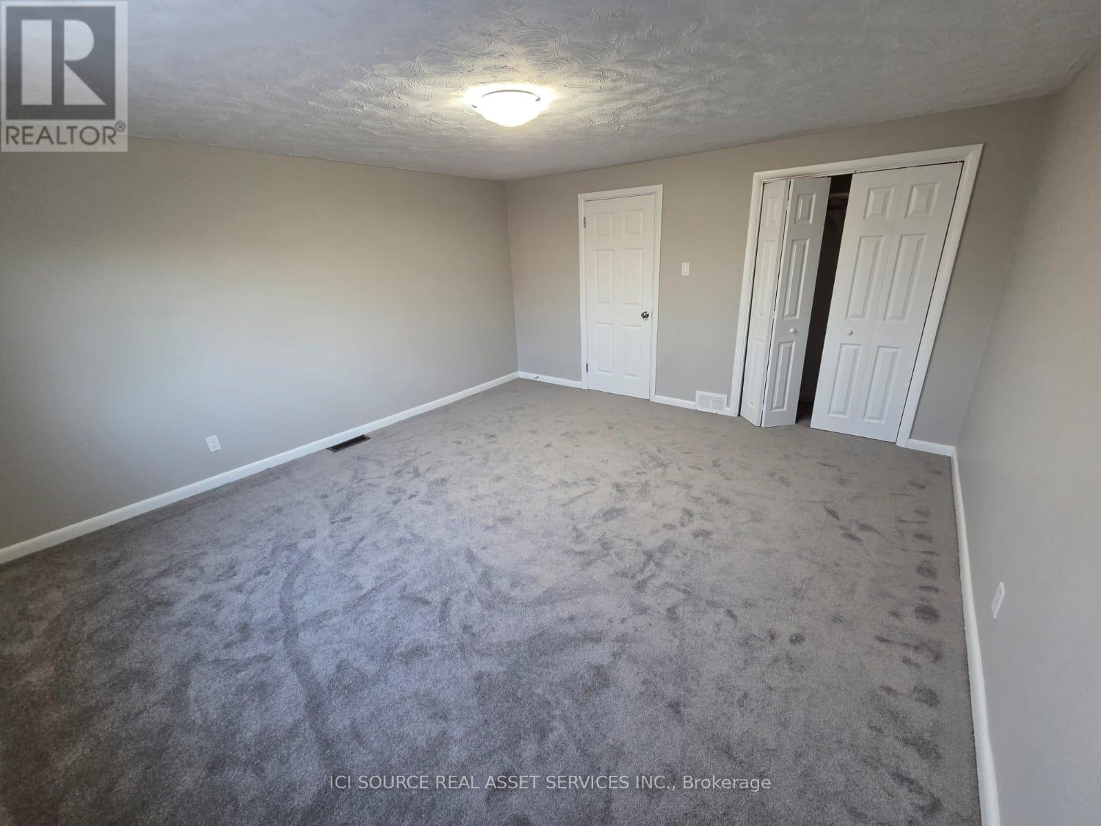 30 Sunnycrest Drive, Ottawa, Ontario  K2E 5Y2 - Photo 13 - X13443718