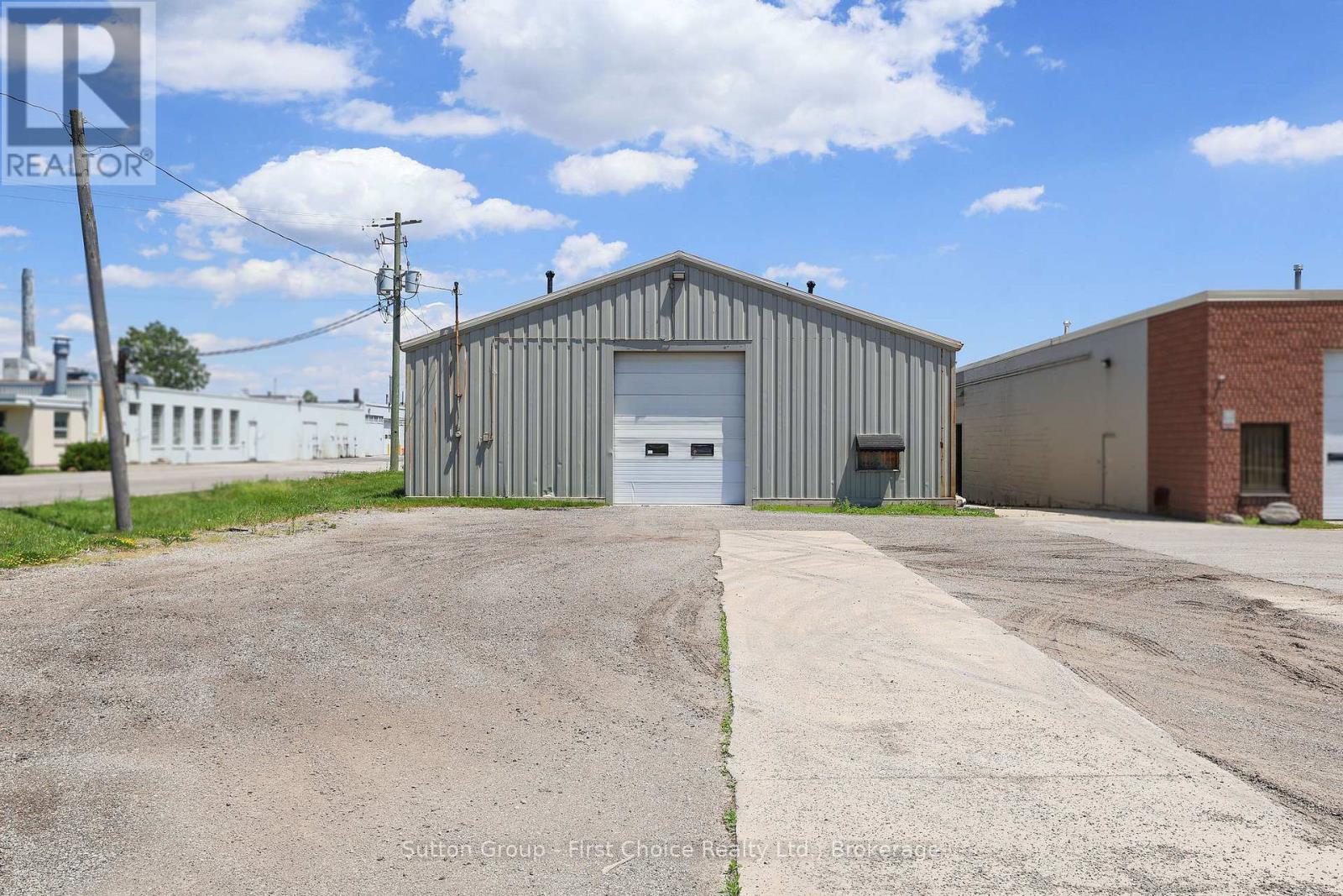 BUILDING B - 3330 WHITE OAK ROAD, london south (south w), Ontario
