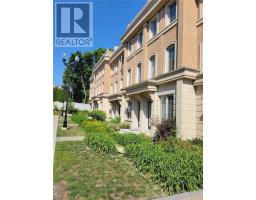 4 - 50 HARGRAVE LANE, Toronto, Ontario