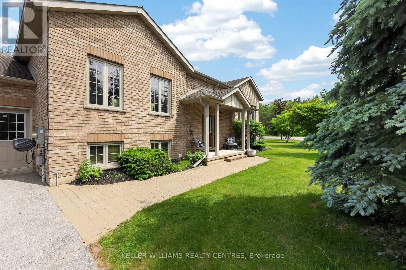 1655 St. John's Road, Innisfil, Ontario  L9S 1S5 - Photo 2 - N13443774