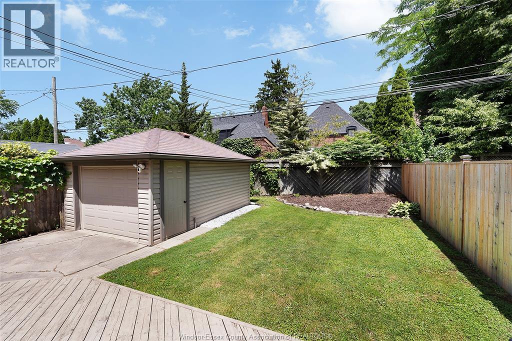 2268 Dougall Avenue, Windsor, Ontario  N8X 1S8 - Photo 8 - 26014033