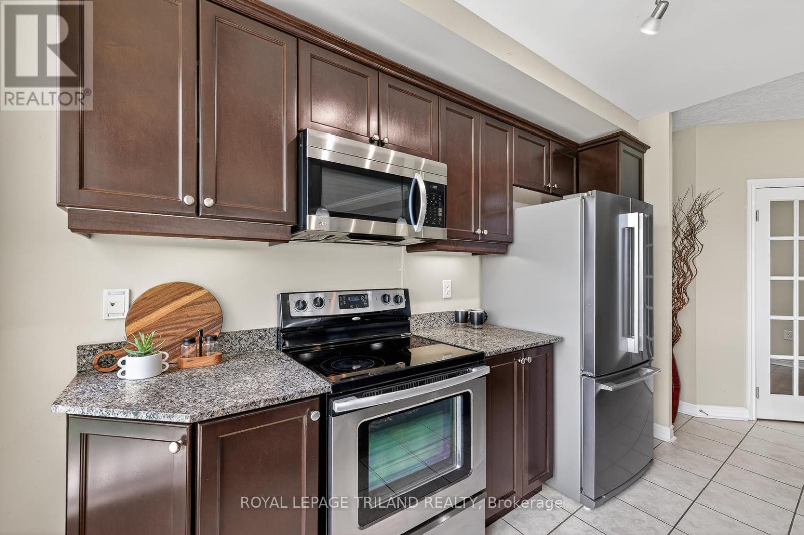 203 - 1030 Coronation Drive, London North, Ontario  N6G 0G5 - Photo 10 - X13443842