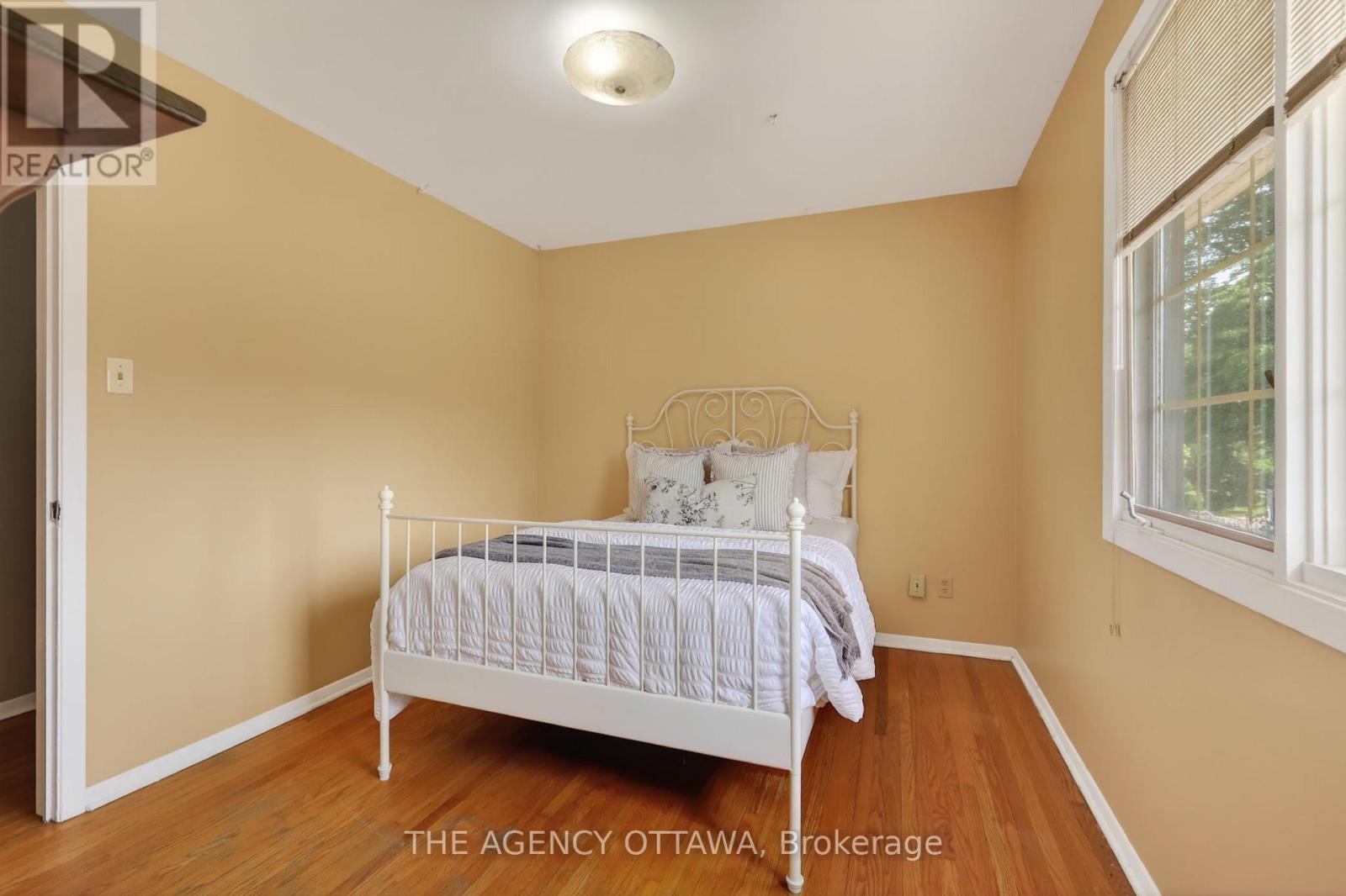 1681 Amberdale Crescent, Ottawa, Ontario  K1H 7B2 - Photo 36 - X13443844