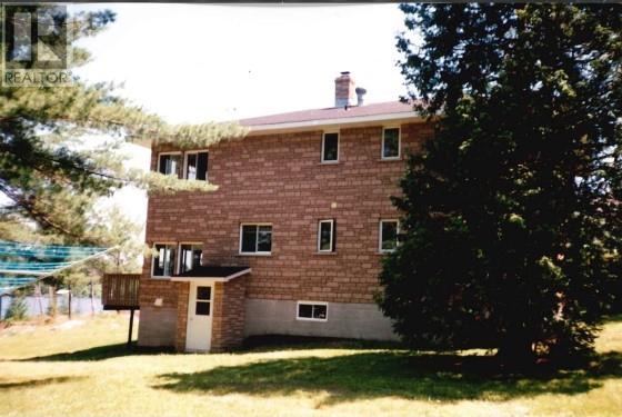 332f Amateewakea River Road, French River, Ontario  P0M 2W0 - Photo 4 - 2128522