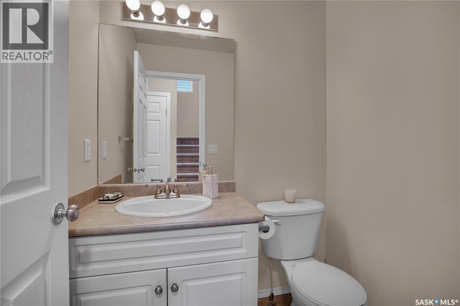 Saskatoon 122 Blakeney Crescent, Saskatoon, Saskatchewan  S7L 7N4 - Photo 10 - SK039341