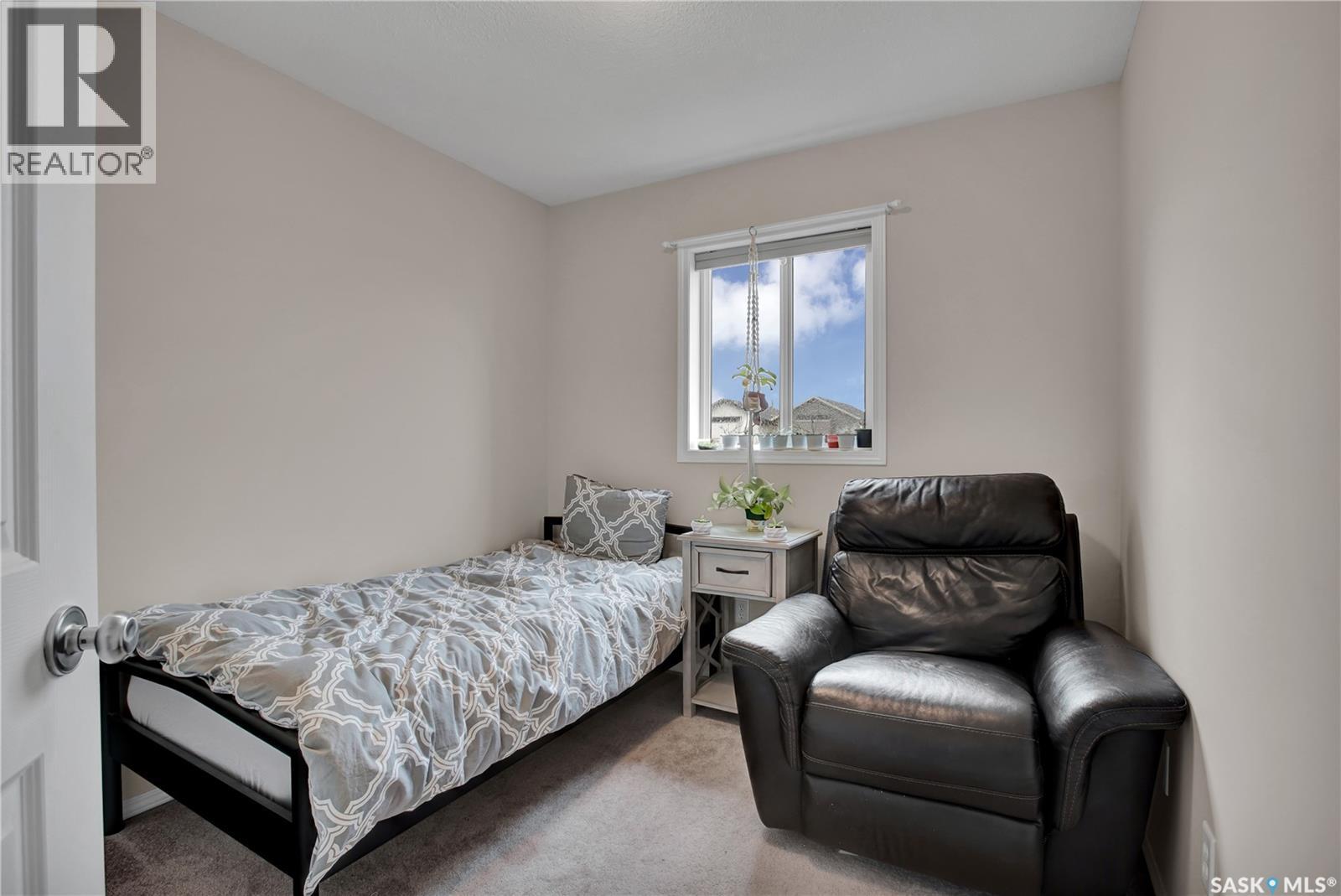 Saskatoon 122 Blakeney Crescent, Saskatoon, Saskatchewan  S7L 7N4 - Photo 14 - SK039341