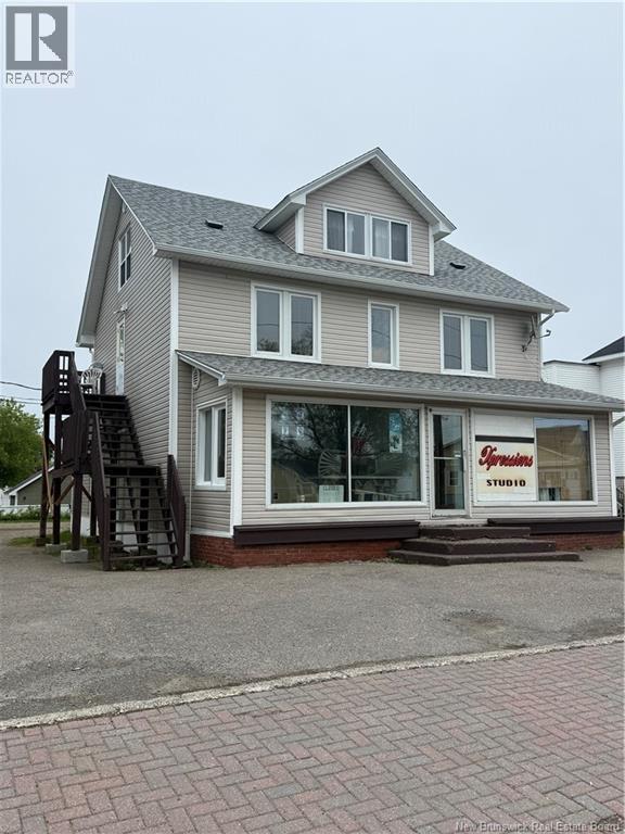 271 Douglas Avenue, Bathurst, New Brunswick