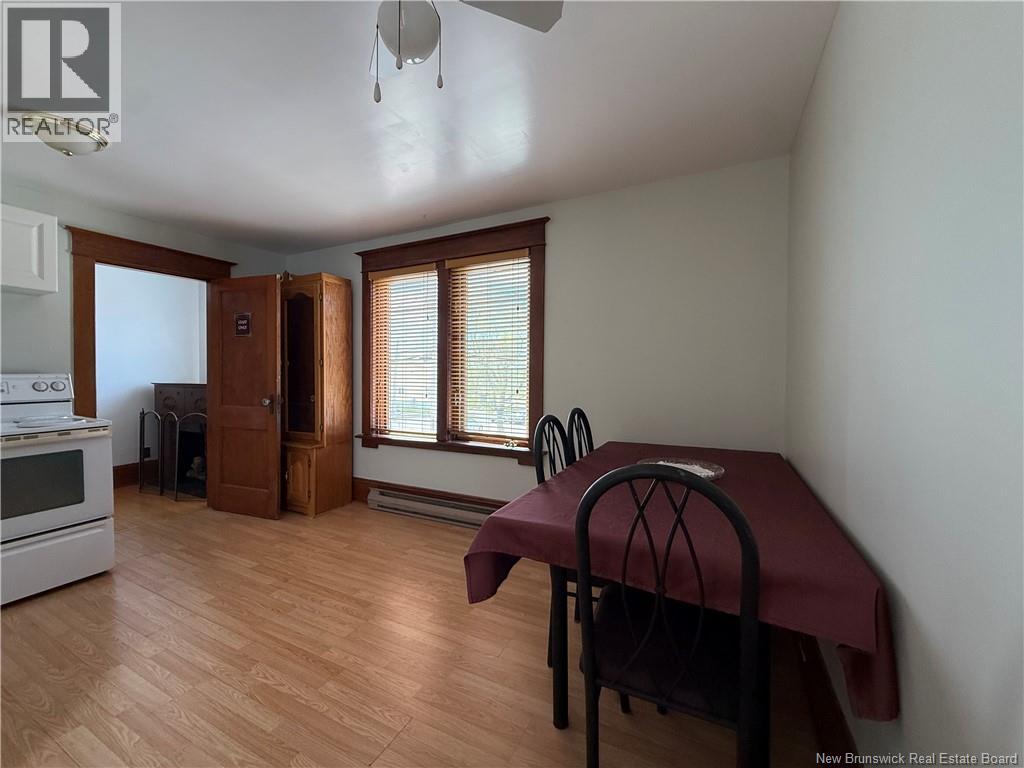 271 Douglas Avenue, Bathurst, New Brunswick  E2A 1N1 - Photo 18 - NB141888