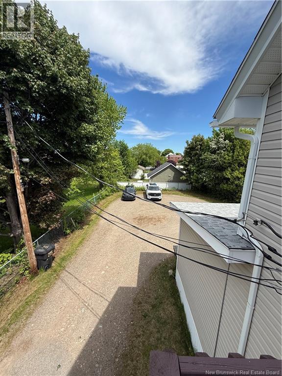 271 Douglas Avenue, Bathurst, New Brunswick  E2A 1N1 - Photo 3 - NB141888