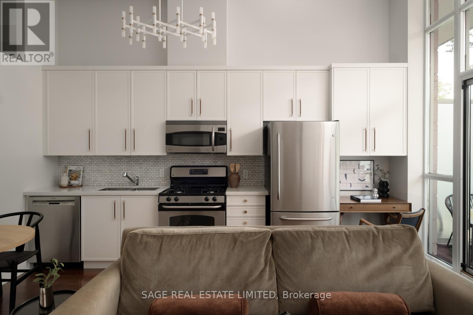 210 - 437 Roncesvalles Avenue, Toronto, Ontario  M6R 3B9 - Photo 12 - W13415390