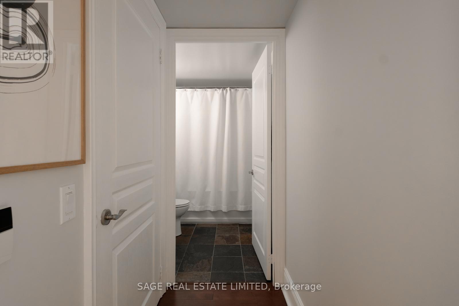 210 - 437 Roncesvalles Avenue, Toronto, Ontario  M6R 3B9 - Photo 22 - W13415390