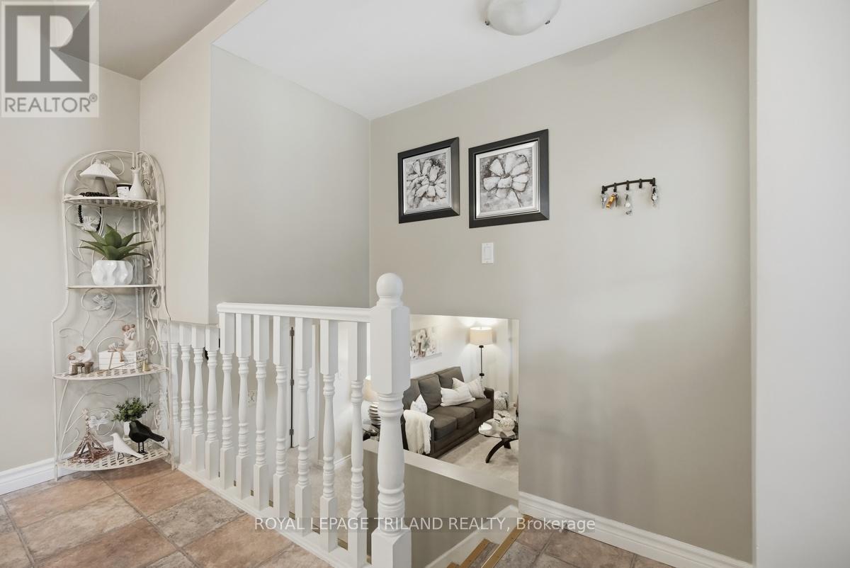 1239 Addison Drive, London East, Ontario  N5V 2N8 - Photo 13 - X13443868