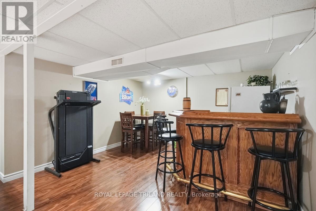 1239 Addison Drive, London East, Ontario  N5V 2N8 - Photo 31 - X13443868