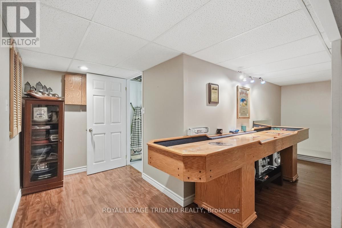1239 Addison Drive, London East, Ontario  N5V 2N8 - Photo 32 - X13443868