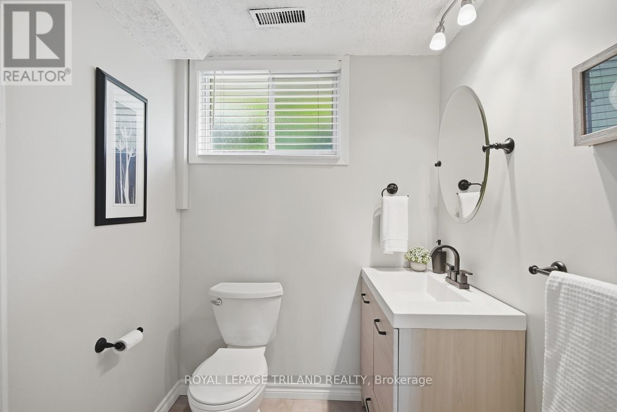 1239 Addison Drive, London East, Ontario  N5V 2N8 - Photo 33 - X13443868