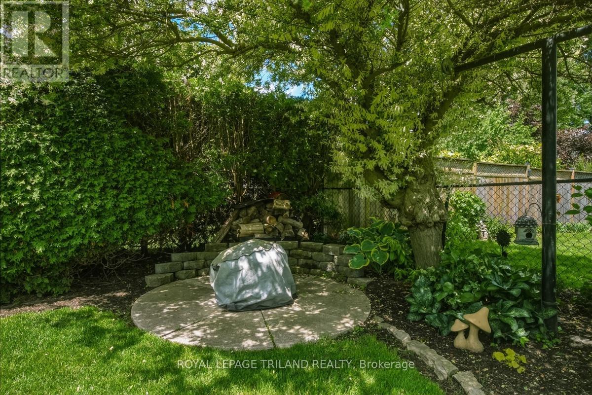 1239 Addison Drive, London East, Ontario  N5V 2N8 - Photo 45 - X13443868