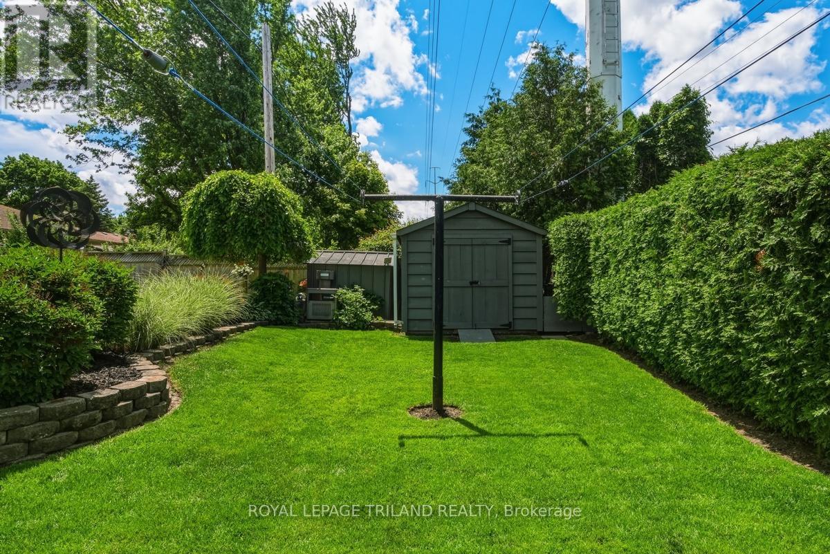 1239 Addison Drive, London East, Ontario  N5V 2N8 - Photo 46 - X13443868